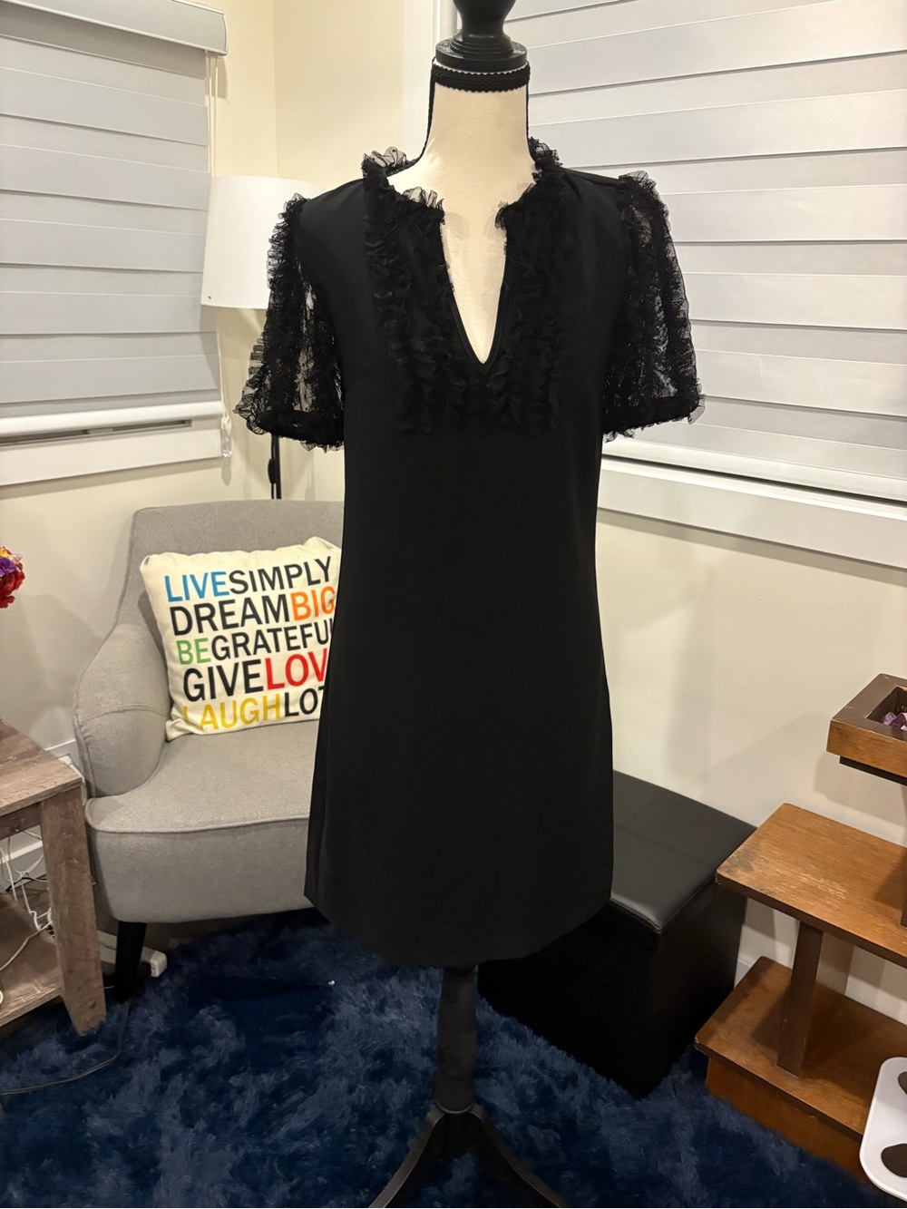 Michael Kors Black Lace Ruffle Trim Flutter Sleeve Shift Dress - Size XXS
